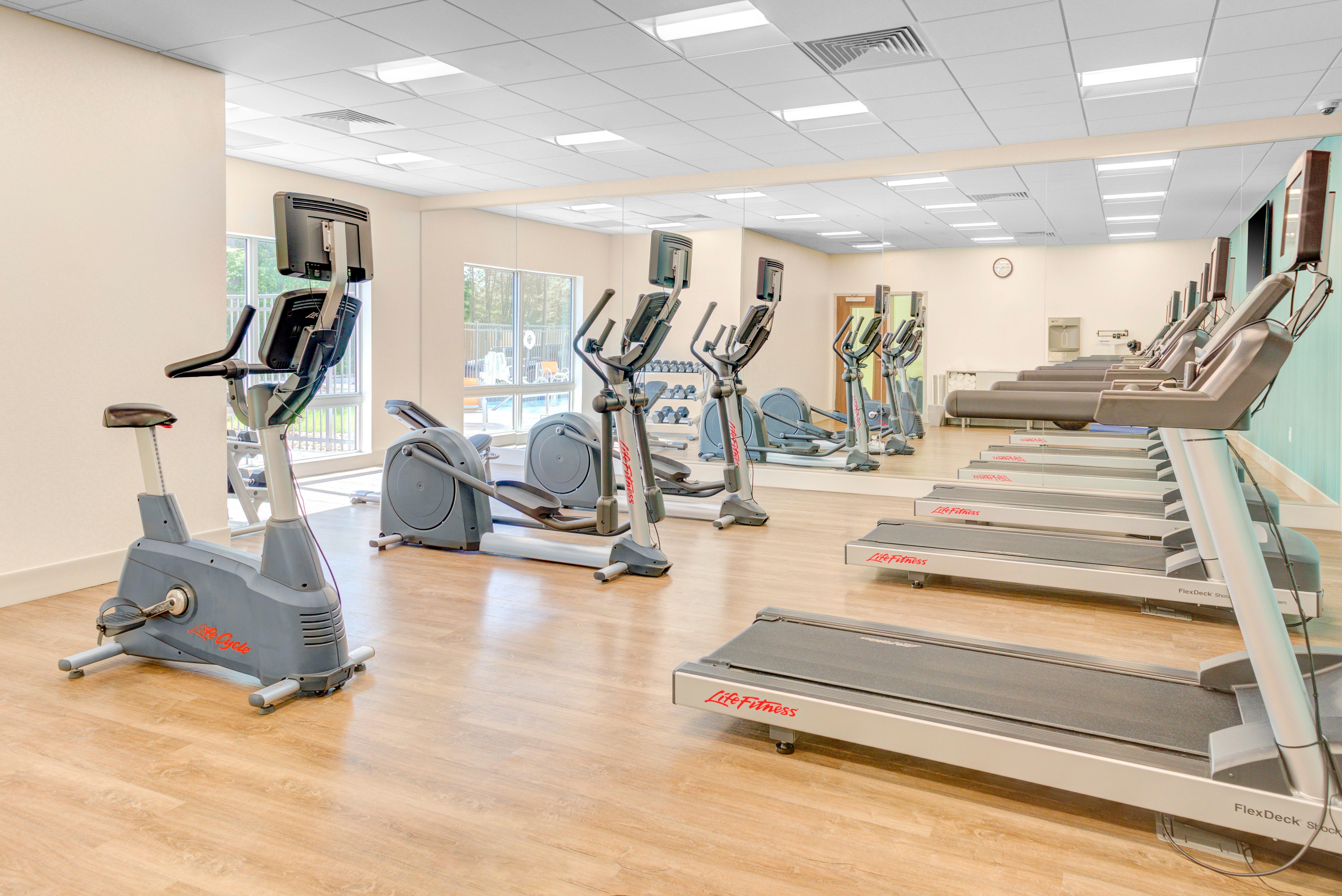 Holiday Inn Express & Suites - King George - Dahlgren By Ihg Alden Екстер'єр фото